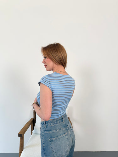 #renk_mavi-cizgili